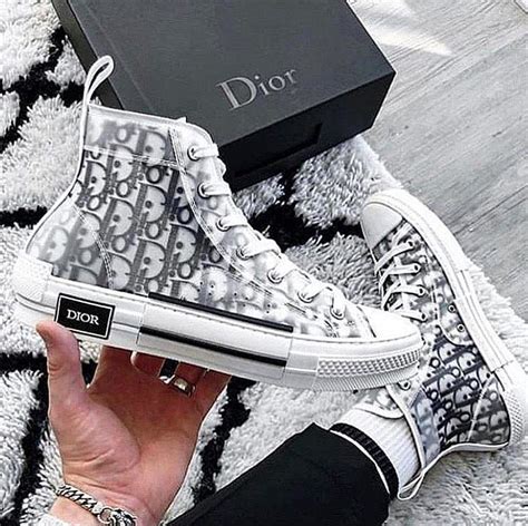 converse dior precio chile|shoes dior oblique.